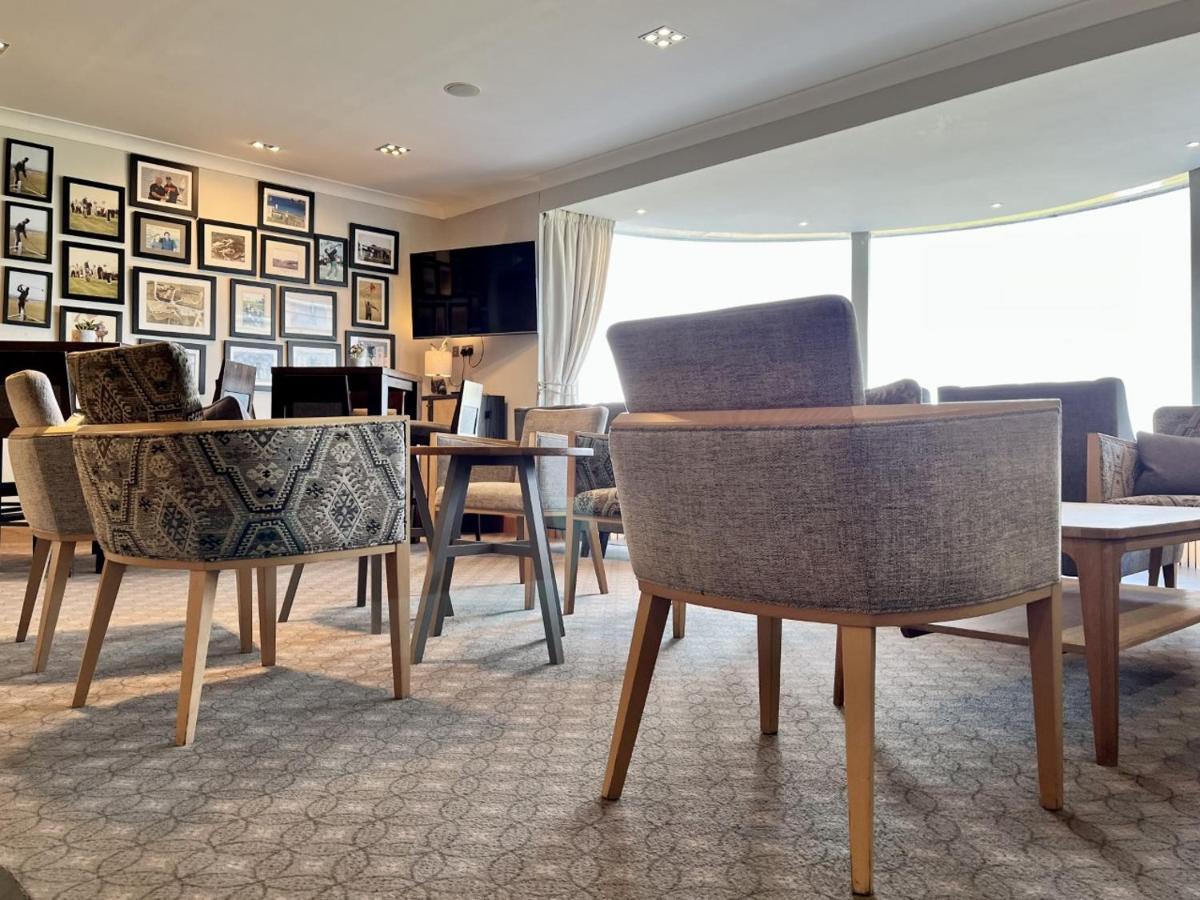 Trevose Golf And Country Club Padstow Exterior foto